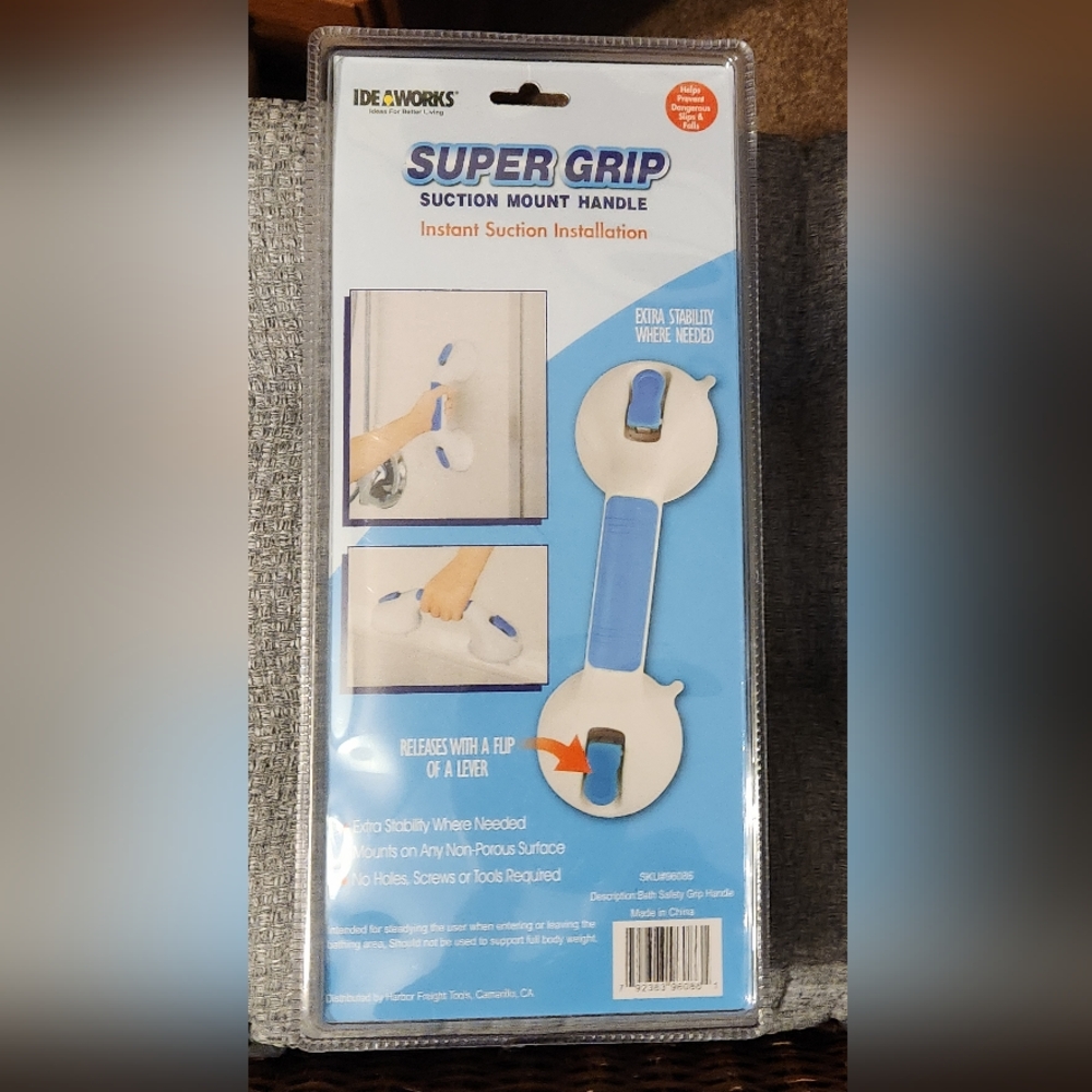 Super Grip by Idea Works Suction Mount Handle Fits most Tubs and Showers NEW - Picture 3 of 3